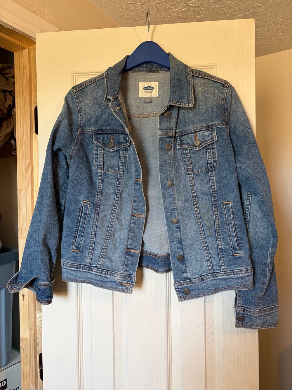 Old Navy Jean Jacket Size Medium